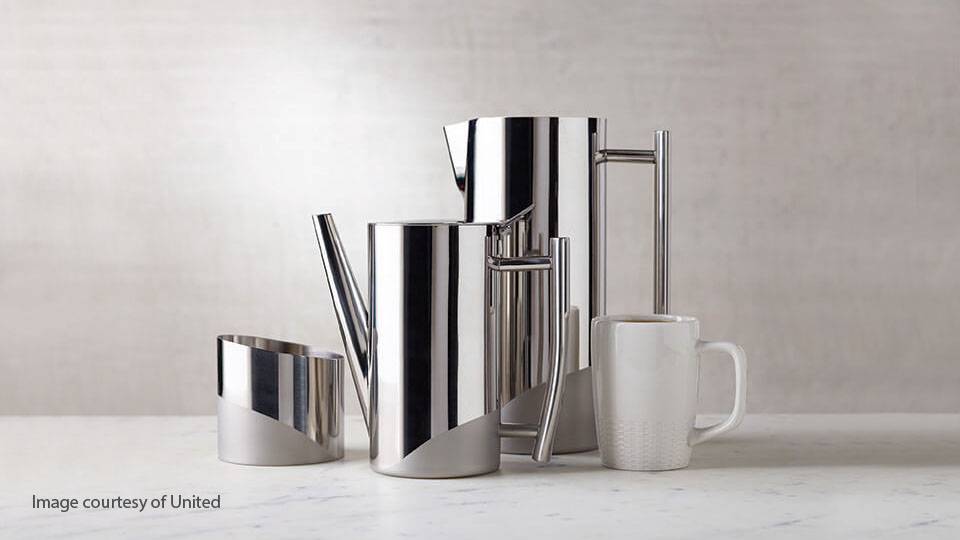 Custom designed drinks containers including coffee jug and tea pot for United Airlines